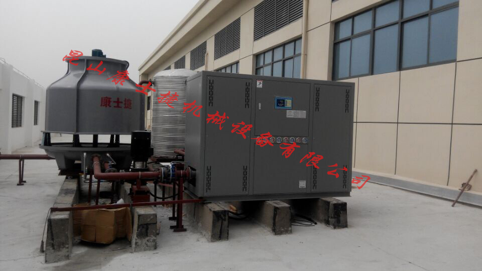 箱式水冷機組現場